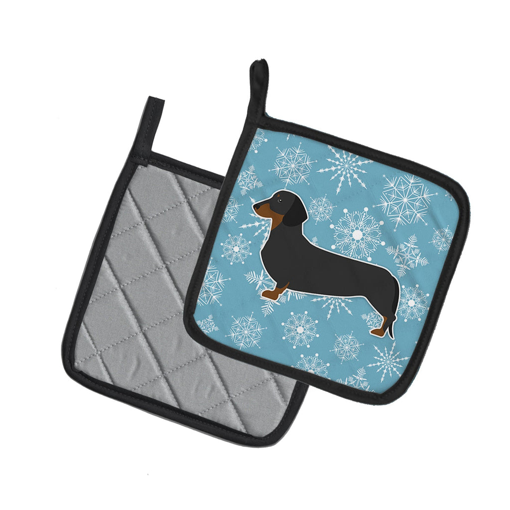 Winter Snowflake Dachshund Pot Holder Set of 2 Heat Resistant Quilted Hot Pads 7.5 x 7.5 Inch, Insulated Kitchen Trivets for Cooking & Baking