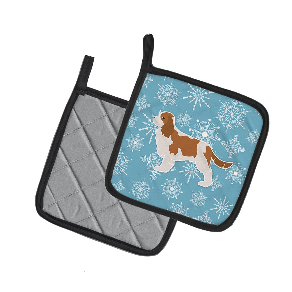 Winter Snowflake Cavalier King Charles Spaniel Pot Holder Set of 2 Heat Resistant Quilted Hot Pads 7.5 x 7.5 Inch, Insulated Kitchen Trivets for Cooking & Baking