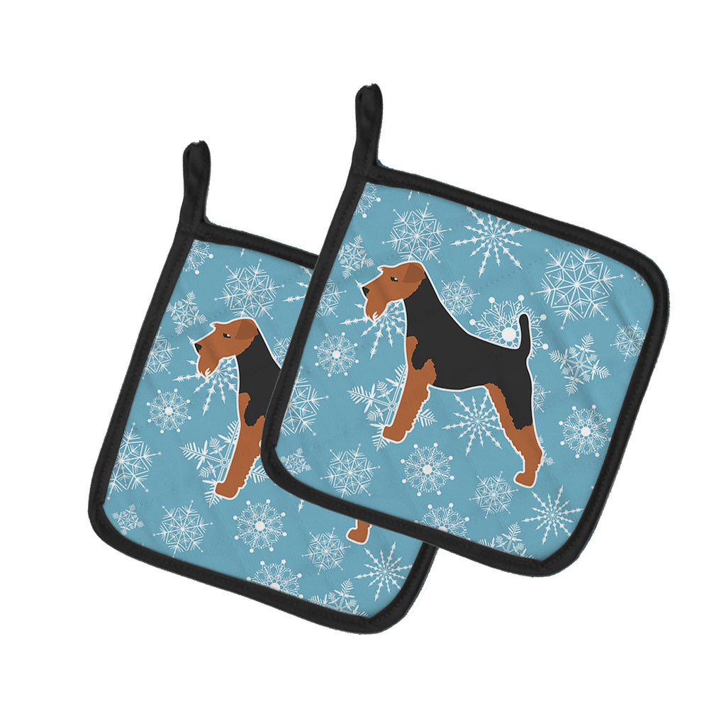 Winter Snowflake Airedale Terrier Pot Holder Set of 2 Heat Resistant Quilted Hot Pads 7.5 x 7.5 Inch, Insulated Kitchen Trivets for Cooking & Baking