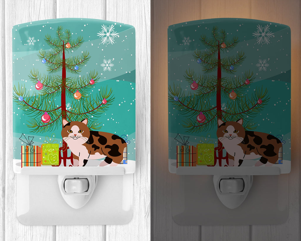 Manx Cat Merry Christmas Tree Ceramic Night Light Compact, UL-Certified, Ideal for Bedroom, Bathroom, Nursery, Hallway, Kitchen, 6x4x3, Multicolor