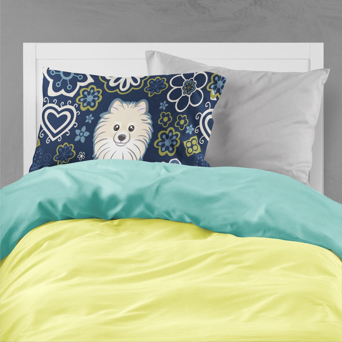 Blue Flowers Pomeranian Standard Pillowcase Lightweight Super Soft Easy Care Decorative Artwork Pillowcase, Standard