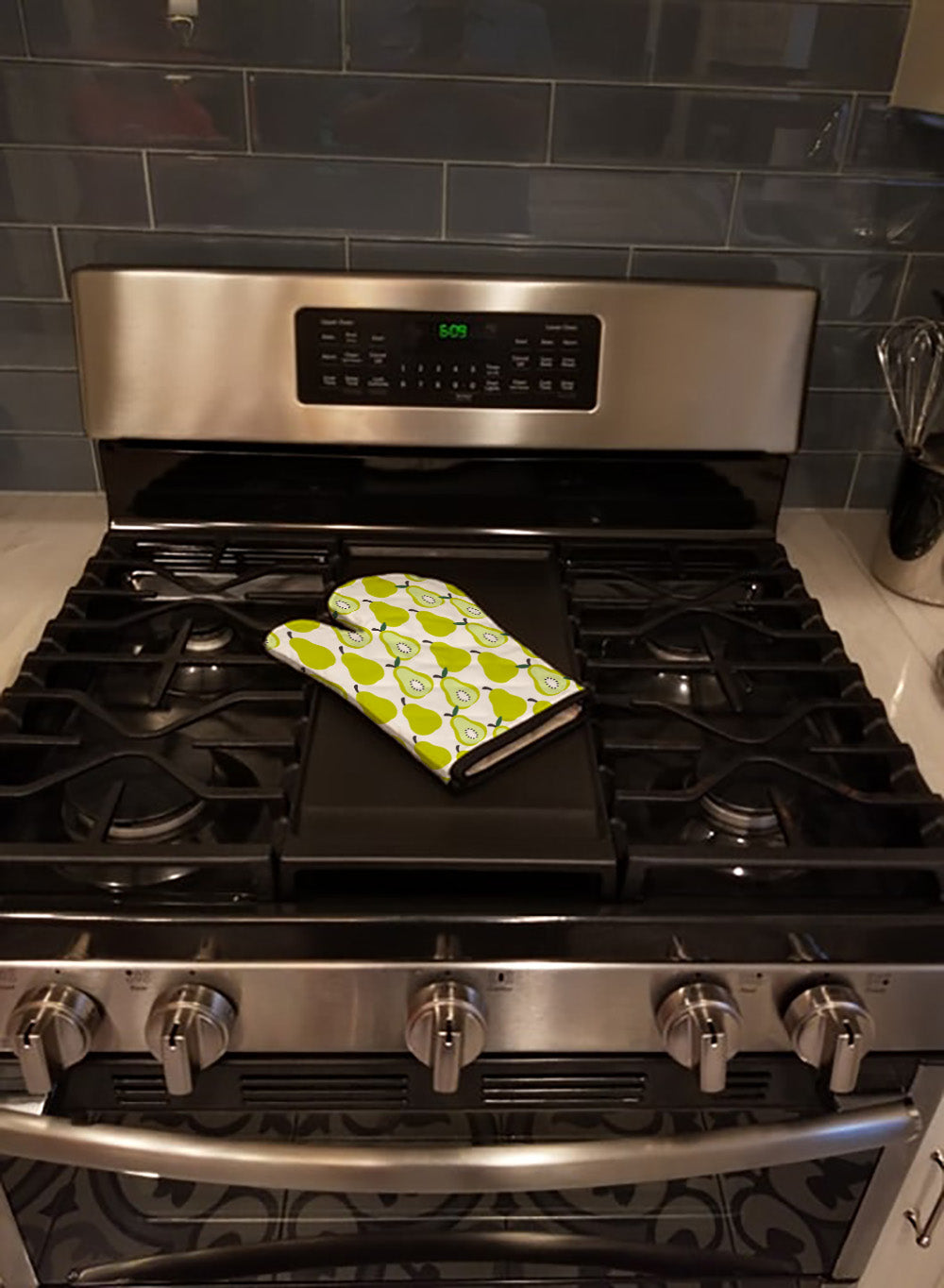 Pears on White Oven Mitt Heat Resistant Thick Oven Mitt for Hot Pans and Oven, Kitchen Mitt Protect Hands, Cooking Baking Glove