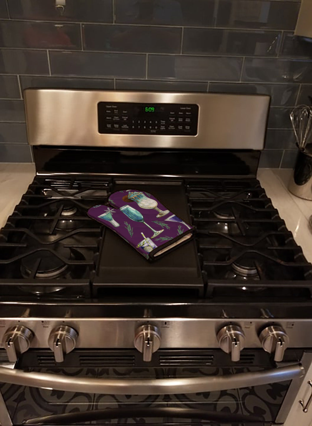 Drinks and Cocktails Purple Oven Mitt Heat Resistant Thick Oven Mitt for Hot Pans and Oven, Kitchen Mitt Protect Hands, Cooking Baking Glove