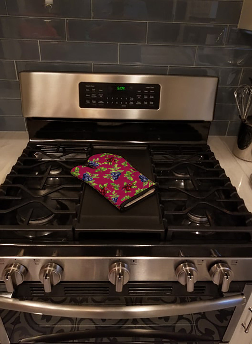 Berries Oven Mitt Heat Resistant Thick Oven Mitt for Hot Pans and Oven, Kitchen Mitt Protect Hands, Cooking Baking Glove