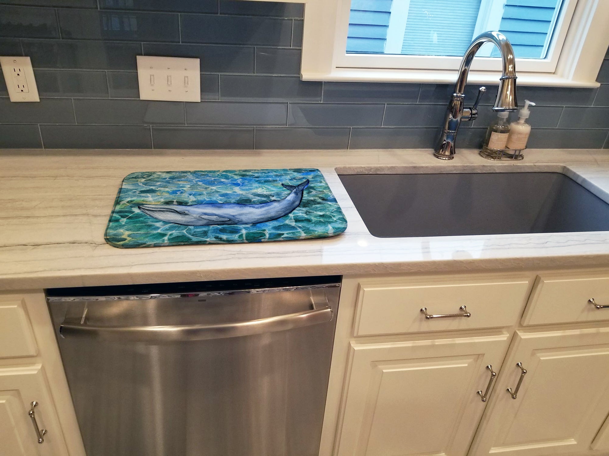 Humpback Whale Dish Drying Mat Absorbent Dish Drying Mat Pad for Kitchen Counter Dish Drainer Mat for Countertop, 14 x 21", Multicolor