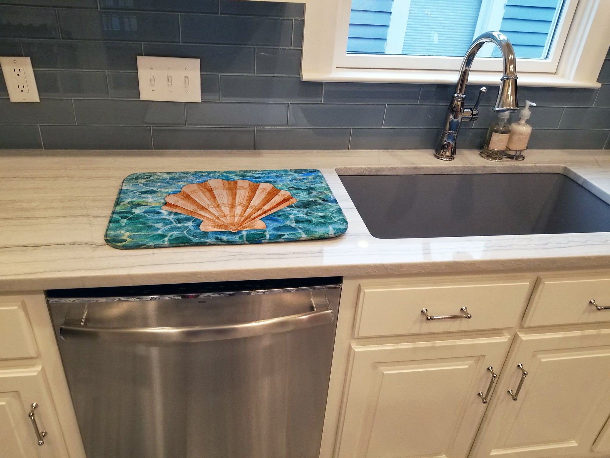 Scallop Shell and Water Dish Drying Mat Absorbent Dish Drying Mat Pad for Kitchen Counter Dish Drainer Mat for Countertop, 14 x 21", Multicolor