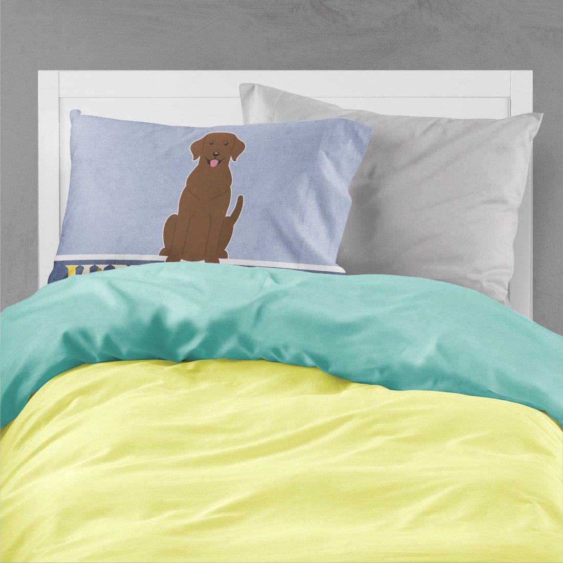 Chocolate Labrador Welcome Standard Pillowcase Lightweight Super Soft Easy Care Decorative Artwork Pillowcase, Standard