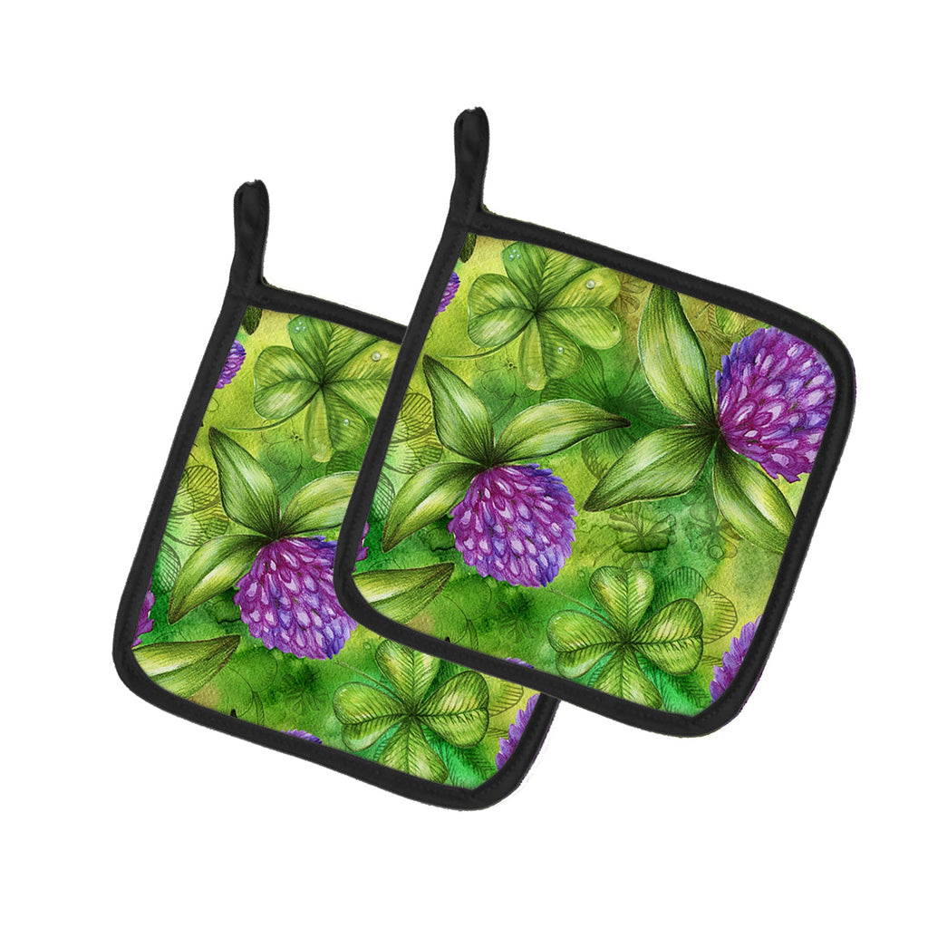 Shamrocks in Bloom Pot Holder Set of 2 Heat Resistant Quilted Hot Pads 7.5 x 7.5 Inch, Insulated Kitchen Trivets for Cooking & Baking