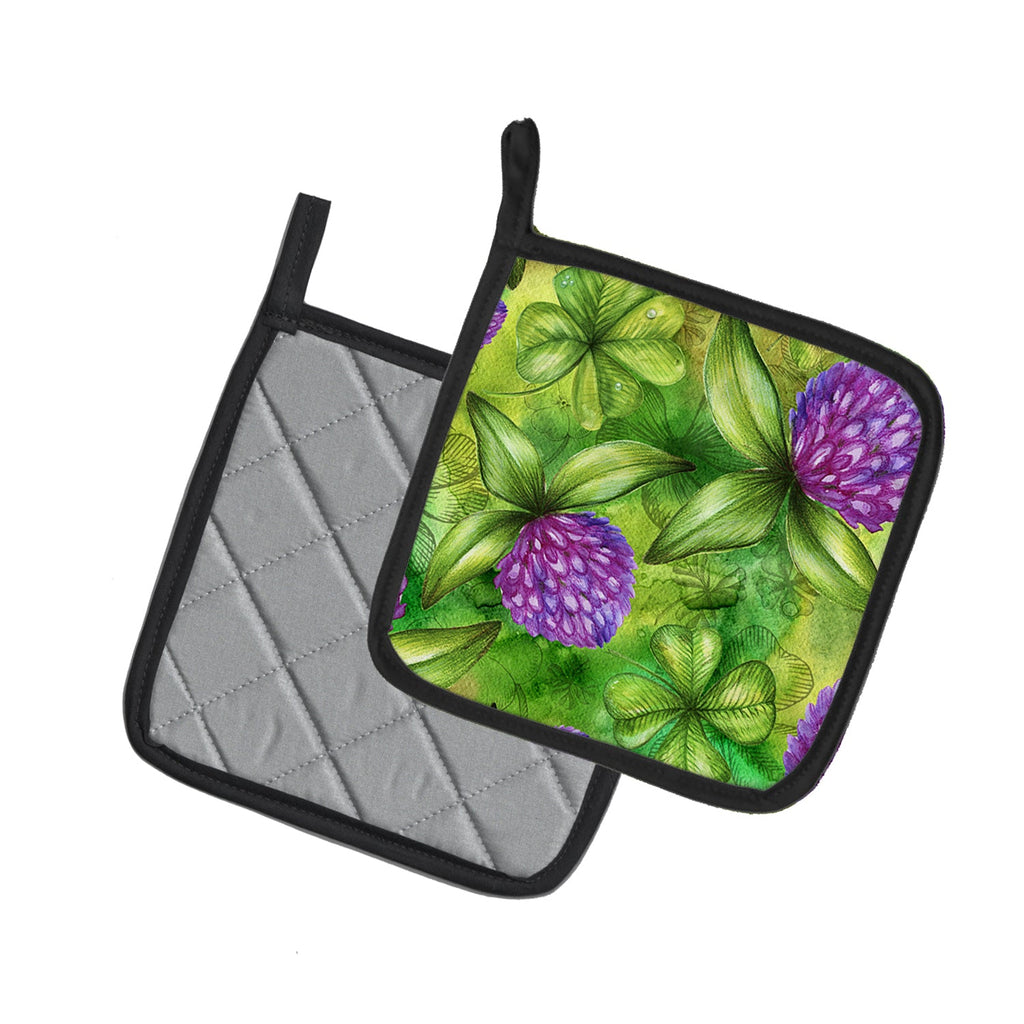 Shamrocks in Bloom Pot Holder Set of 2 Heat Resistant Quilted Hot Pads 7.5 x 7.5 Inch, Insulated Kitchen Trivets for Cooking & Baking