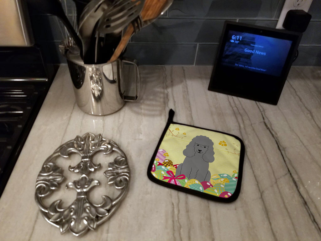 Easter Eggs Poodle Silver Pot Holder Set of 2 Heat Resistant Quilted Hot Pads 7.5 x 7.5 Inch, Insulated Kitchen Trivets for Cooking & Baking