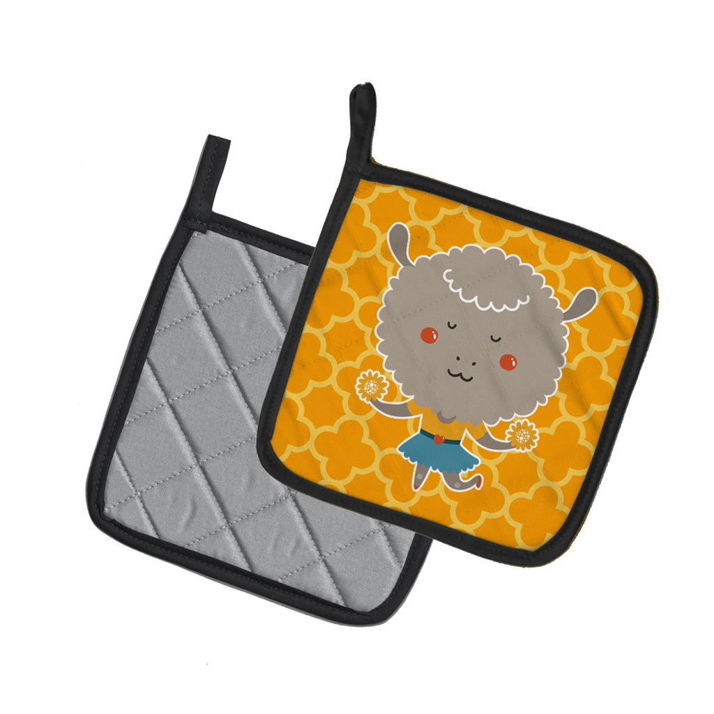 Cheerleader Lamb Sheep Pot Holder Set of 2 Heat Resistant Quilted Hot Pads 7.5 x 7.5 Inch, Insulated Kitchen Trivets for Cooking & Baking