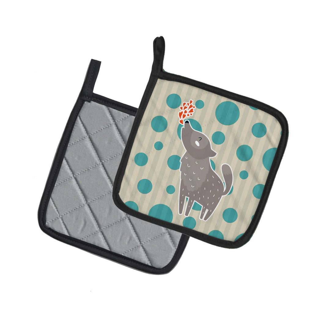 Wolf Love Pot Holder Set of 2 Heat Resistant Quilted Hot Pads 7.5 x 7.5 Inch, Insulated Kitchen Trivets for Cooking & Baking