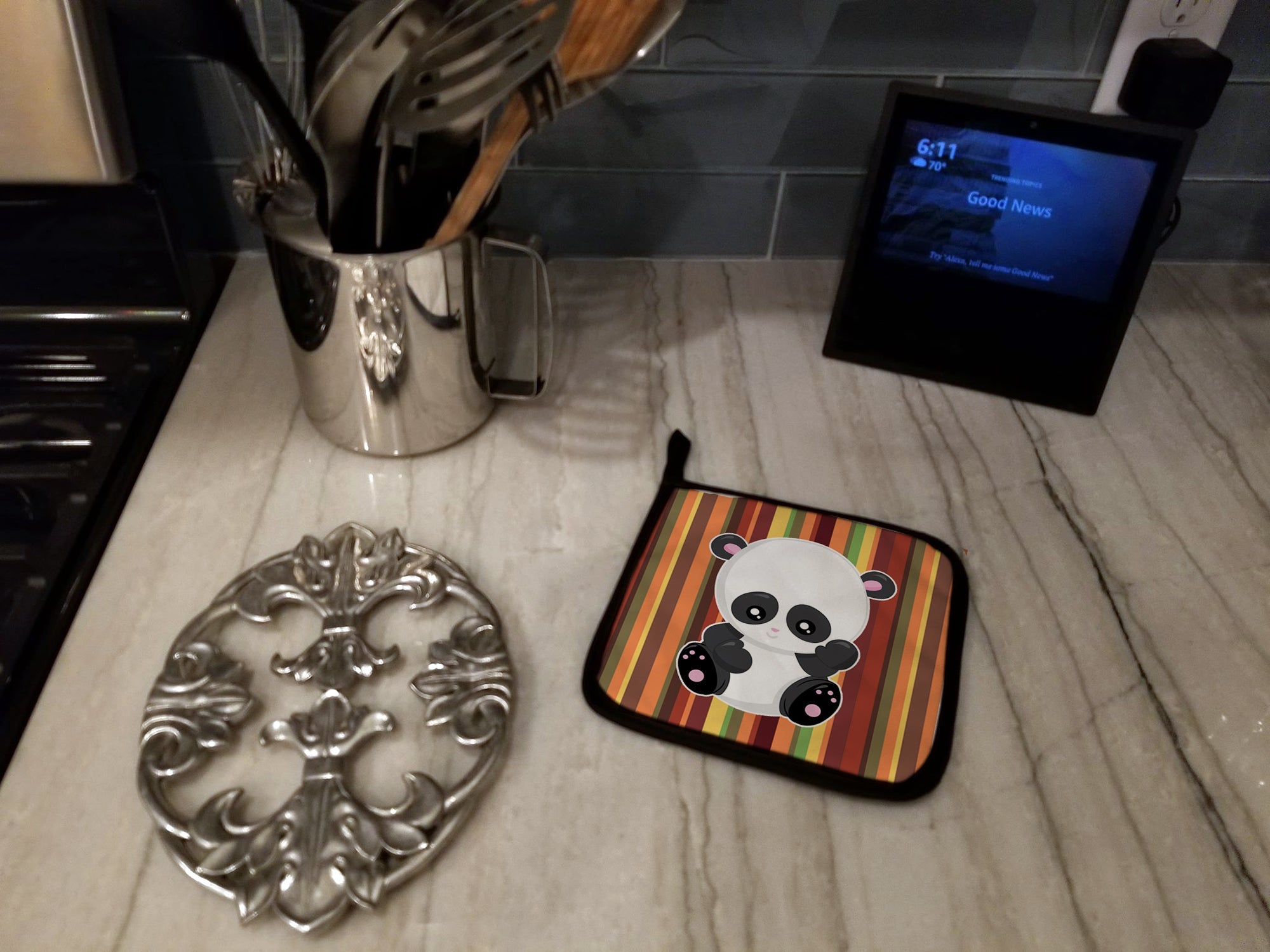 Striped Panda Pot Holder Set of 2 Heat Resistant Quilted Hot Pads 7.5 x 7.5 Inch, Insulated Kitchen Trivets for Cooking & Baking