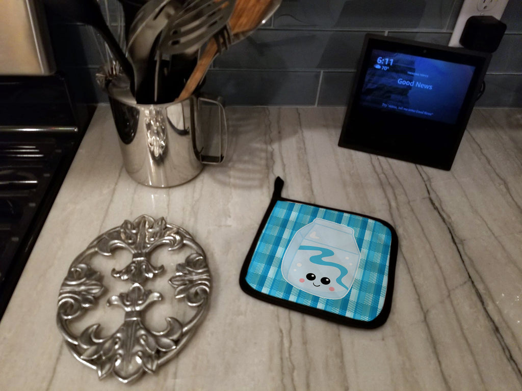 Blue Plaid and Milk Pot Holder Set of 2 Heat Resistant Quilted Hot Pads 7.5 x 7.5 Inch, Insulated Kitchen Trivets for Cooking & Baking
