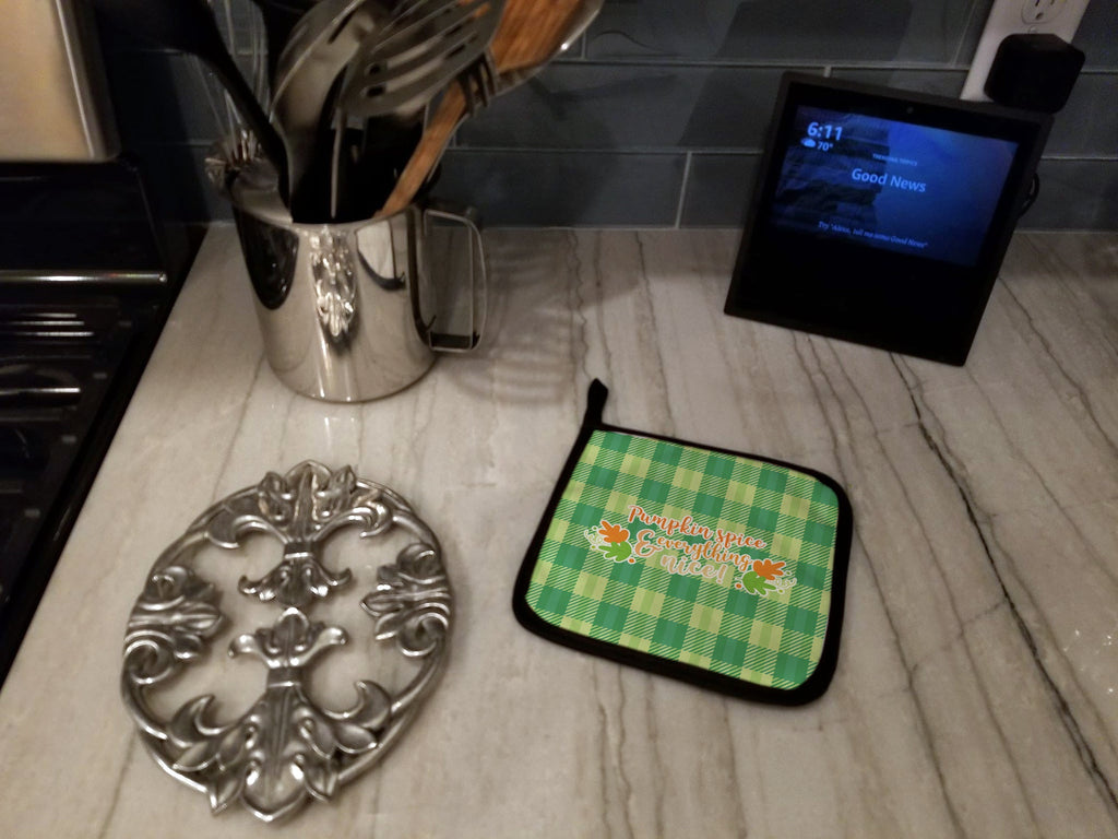 Fall Pumpkin Spice Gingham Pot Holder Set of 2 Heat Resistant Quilted Hot Pads 7.5 x 7.5 Inch, Insulated Kitchen Trivets for Cooking & Baking