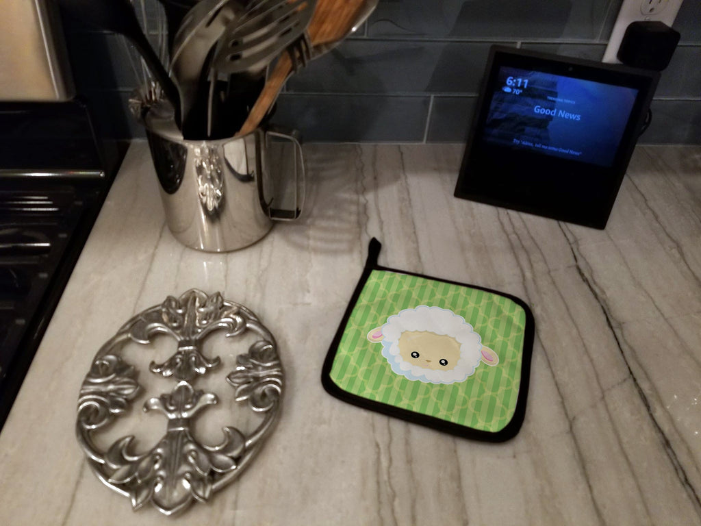 Sheep Lamb Face Pot Holder Set of 2 Heat Resistant Quilted Hot Pads 7.5 x 7.5 Inch, Insulated Kitchen Trivets for Cooking & Baking