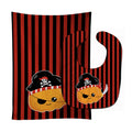 Halloween Pumpkin Pirate Baby Bib & Burp Cloth Easy-Clean Baby Bib Baby Feeding Accessory Baby Mealtime Essential