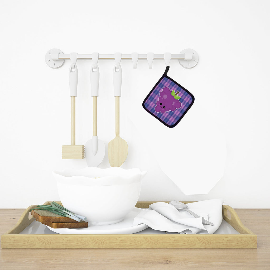 Grape Face Pot Holder Set of 2 Heat Resistant Quilted Hot Pads 7.5 x 7.5 Inch, Insulated Kitchen Trivets for Cooking & Baking