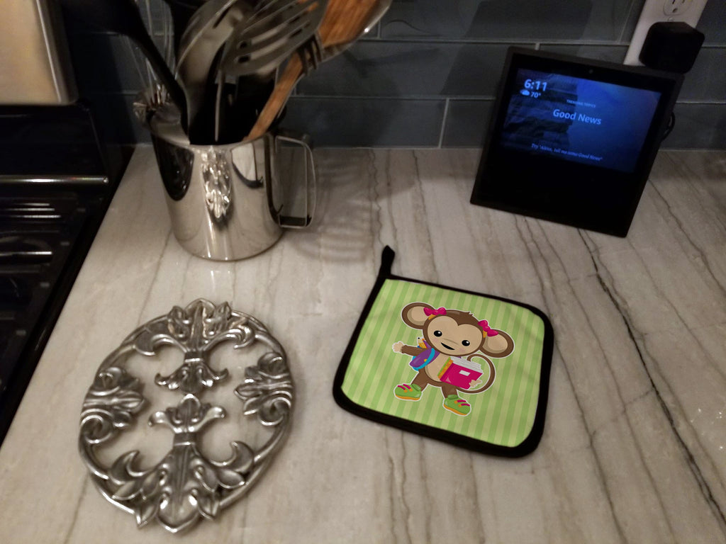 Monkey Going to School Pot Holder Set of 2 Heat Resistant Quilted Hot Pads 7.5 x 7.5 Inch, Insulated Kitchen Trivets for Cooking & Baking