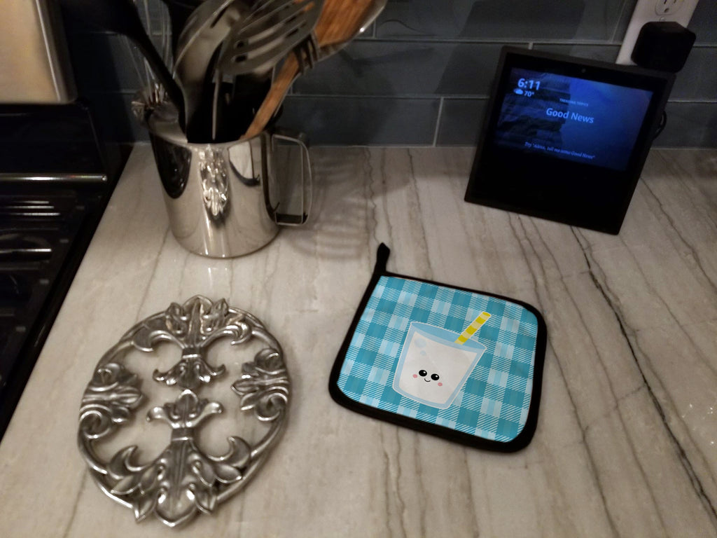 Milk Face Pot Holder Set of 2 Heat Resistant Quilted Hot Pads 7.5 x 7.5 Inch, Insulated Kitchen Trivets for Cooking & Baking