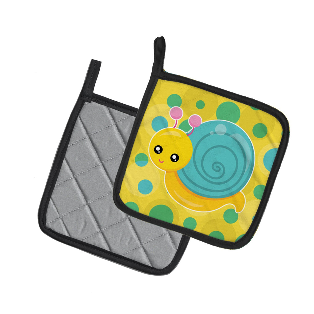 Snail on Polkadots Pot Holder Set of 2 Heat Resistant Quilted Hot Pads 7.5 x 7.5 Inch, Insulated Kitchen Trivets for Cooking & Baking