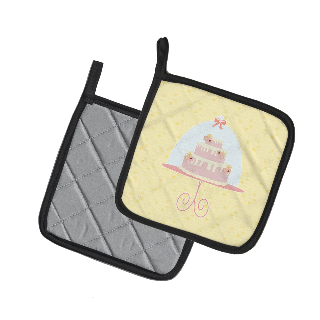 3 Tier Cake on Yellow Pot Holder Set of 2 Heat Resistant Quilted Hot Pads 7.5 x 7.5 Inch, Insulated Kitchen Trivets for Cooking & Baking