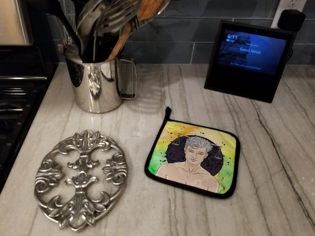 Libra Zodiac Sign Pot Holder Set of 2 Heat Resistant Quilted Hot Pads 7.5 x 7.5 Inch, Insulated Kitchen Trivets for Cooking & Baking