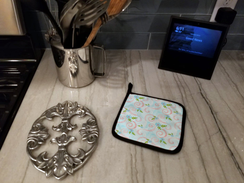 Watercolor Blue Flowers and Swirls Pot Holder Set of 2 Heat Resistant Quilted Hot Pads 7.5 x 7.5 Inch, Insulated Kitchen Trivets for Cooking & Baking