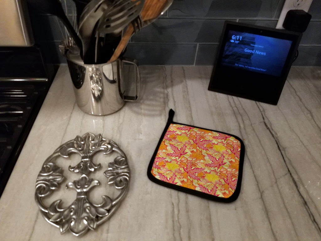 Fall Leaves Watercolor Red Pot Holder Set of 2 Heat Resistant Quilted Hot Pads 7.5 x 7.5 Inch, Insulated Kitchen Trivets for Cooking & Baking