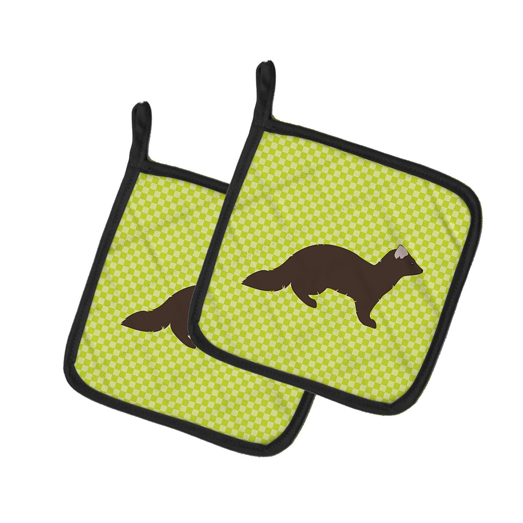 Sable Marten Green Pot Holder Set of 2 Heat Resistant Quilted Hot Pads 7.5 x 7.5 Inch, Insulated Kitchen Trivets for Cooking & Baking
