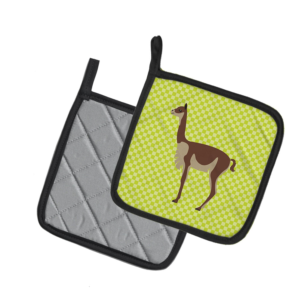 Vicugna or Vicuna Green Pot Holder Set of 2 Heat Resistant Quilted Hot Pads 7.5 x 7.5 Inch, Insulated Kitchen Trivets for Cooking & Baking