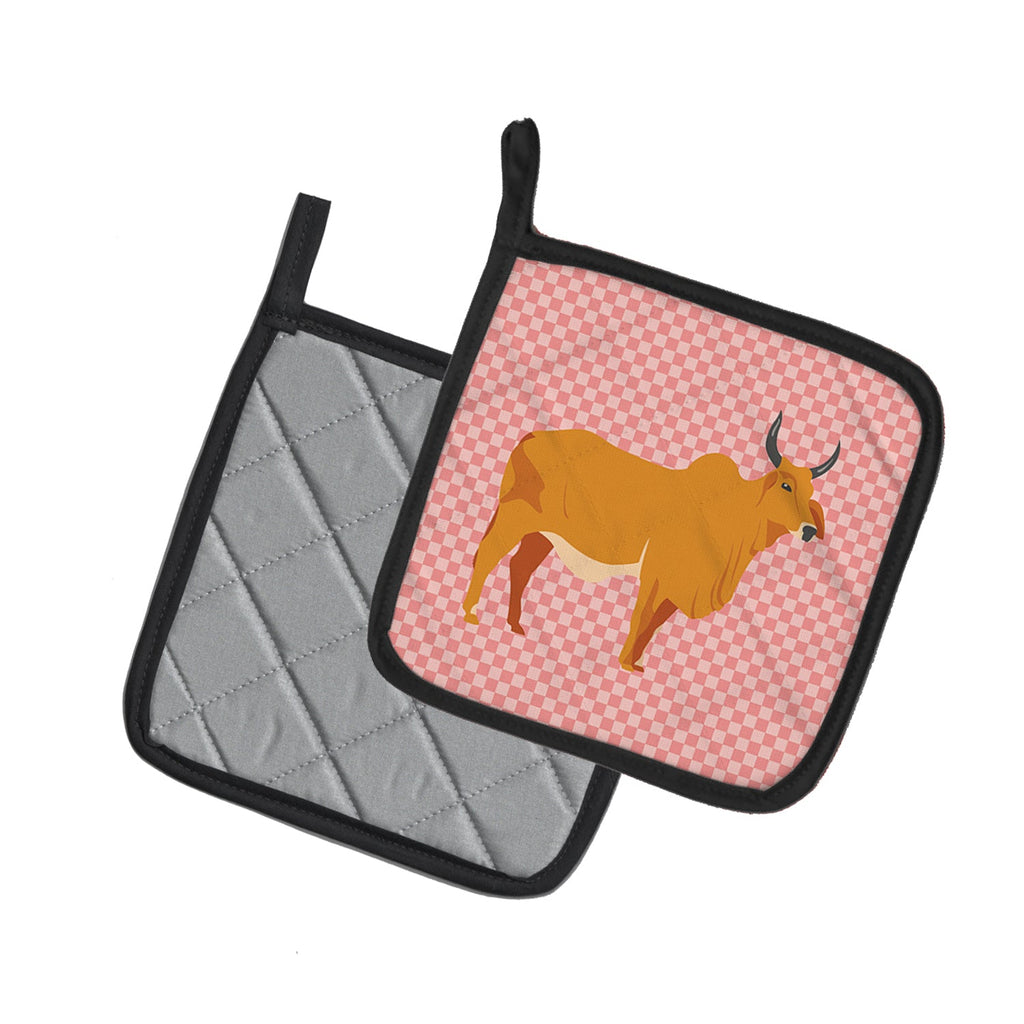 Zebu Indicine Cow Pink Check Pot Holder Set of 2 Heat Resistant Quilted Hot Pads 7.5 x 7.5 Inch, Insulated Kitchen Trivets for Cooking & Baking