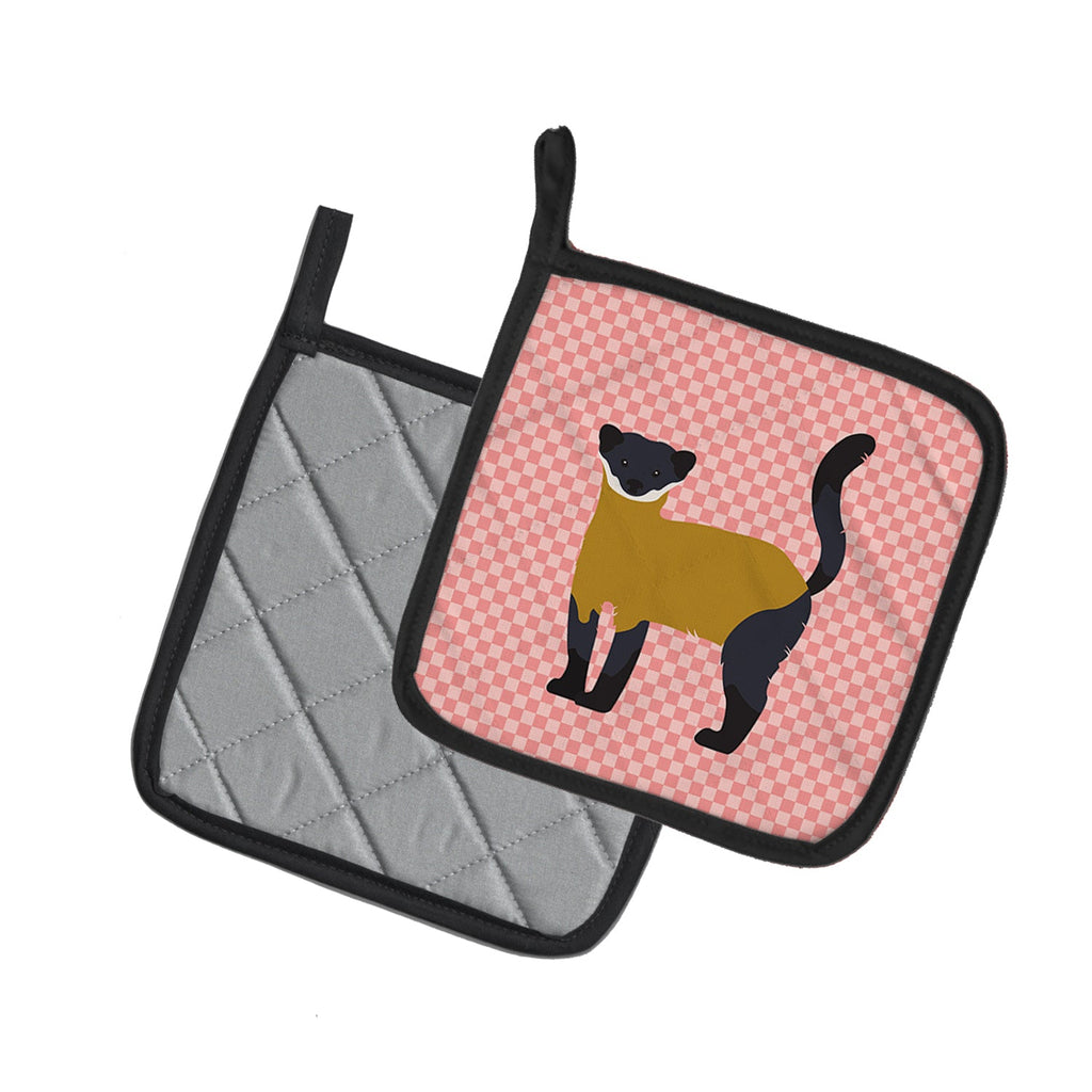 Yellow-Throated Marten Pink Check Pot Holder Set of 2 Heat Resistant Quilted Hot Pads 7.5 x 7.5 Inch, Insulated Kitchen Trivets for Cooking & Baking