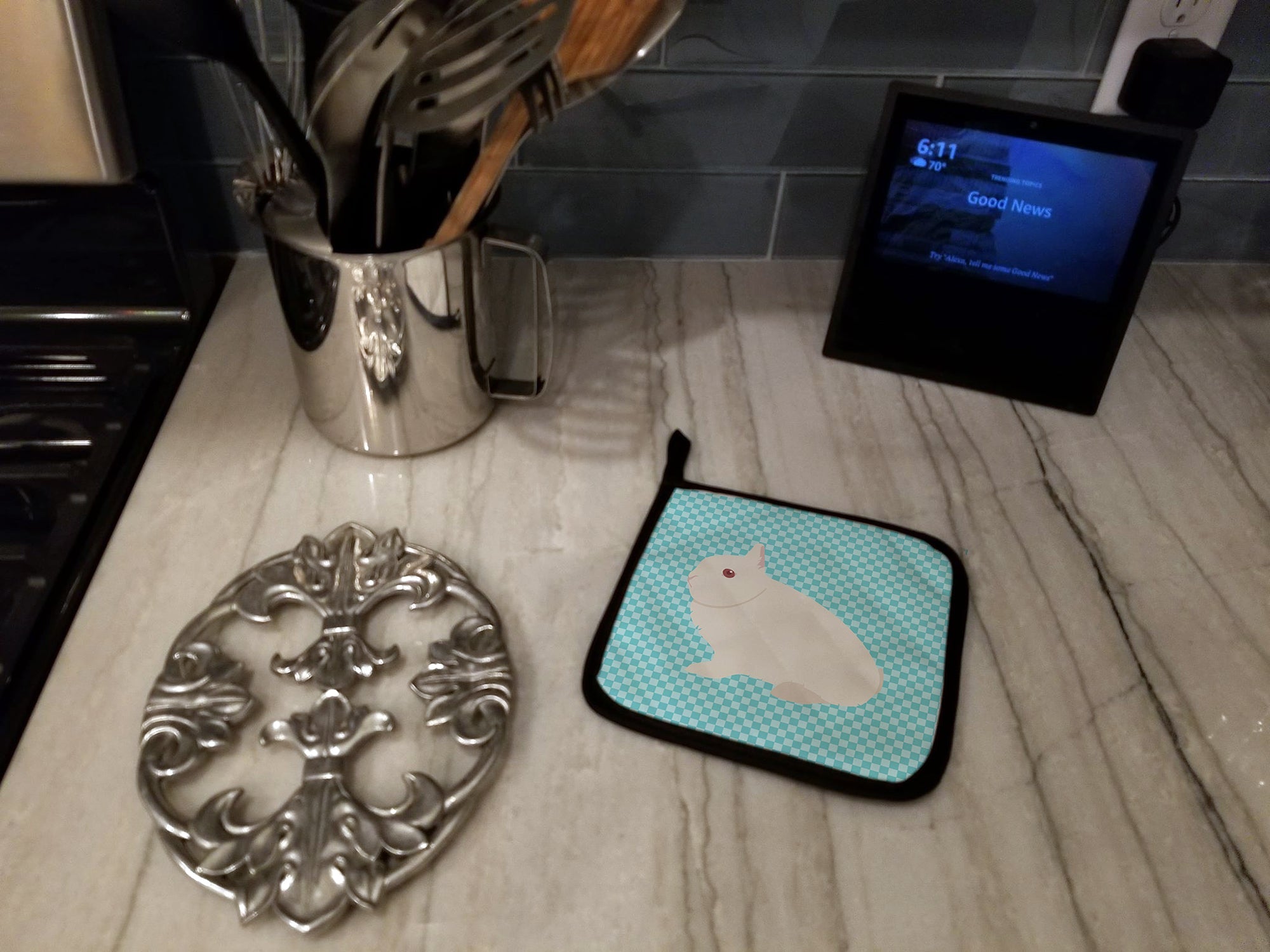 Hermelin Rabbit Blue Check Pot Holder Set of 2 Heat Resistant Quilted Hot Pads 7.5 x 7.5 Inch, Insulated Kitchen Trivets for Cooking & Baking