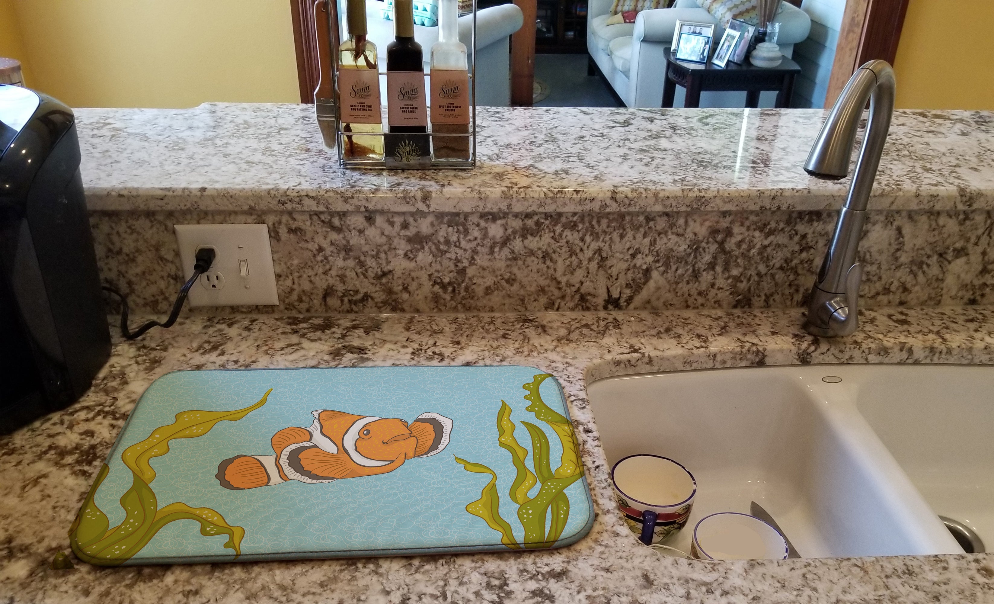 Clown Fish Dish Drying Mat Absorbent Dish Drying Mat Pad for Kitchen Counter Dish Drainer Mat for Countertop, 14 x 21", Multicolor