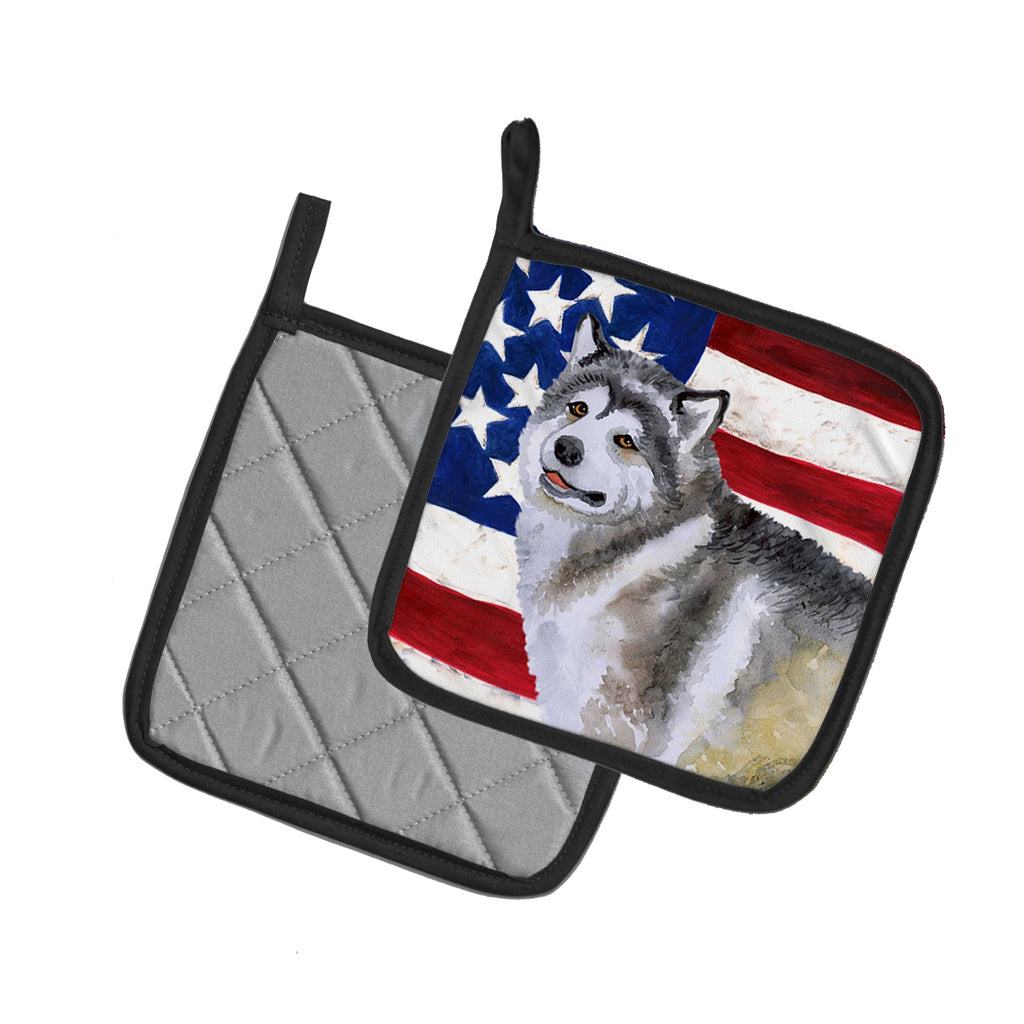 Alaskan Malamute Patriotic Pot Holder Set of 2 Heat Resistant Quilted Hot Pads 7.5 x 7.5 Inch, Insulated Kitchen Trivets for Cooking & Baking