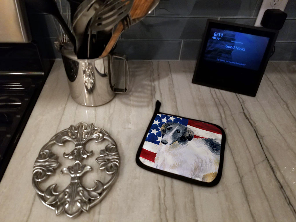 Borzoi Patriotic Pot Holder Set of 2 Heat Resistant Quilted Hot Pads 7.5 x 7.5 Inch, Insulated Kitchen Trivets for Cooking & Baking