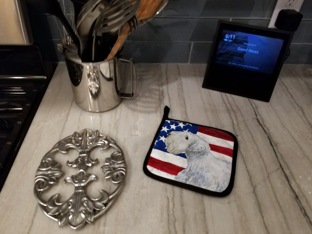 Sealyham Terrier Patriotic Pot Holder Set of 2 Heat Resistant Quilted Hot Pads 7.5 x 7.5 Inch, Insulated Kitchen Trivets for Cooking & Baking