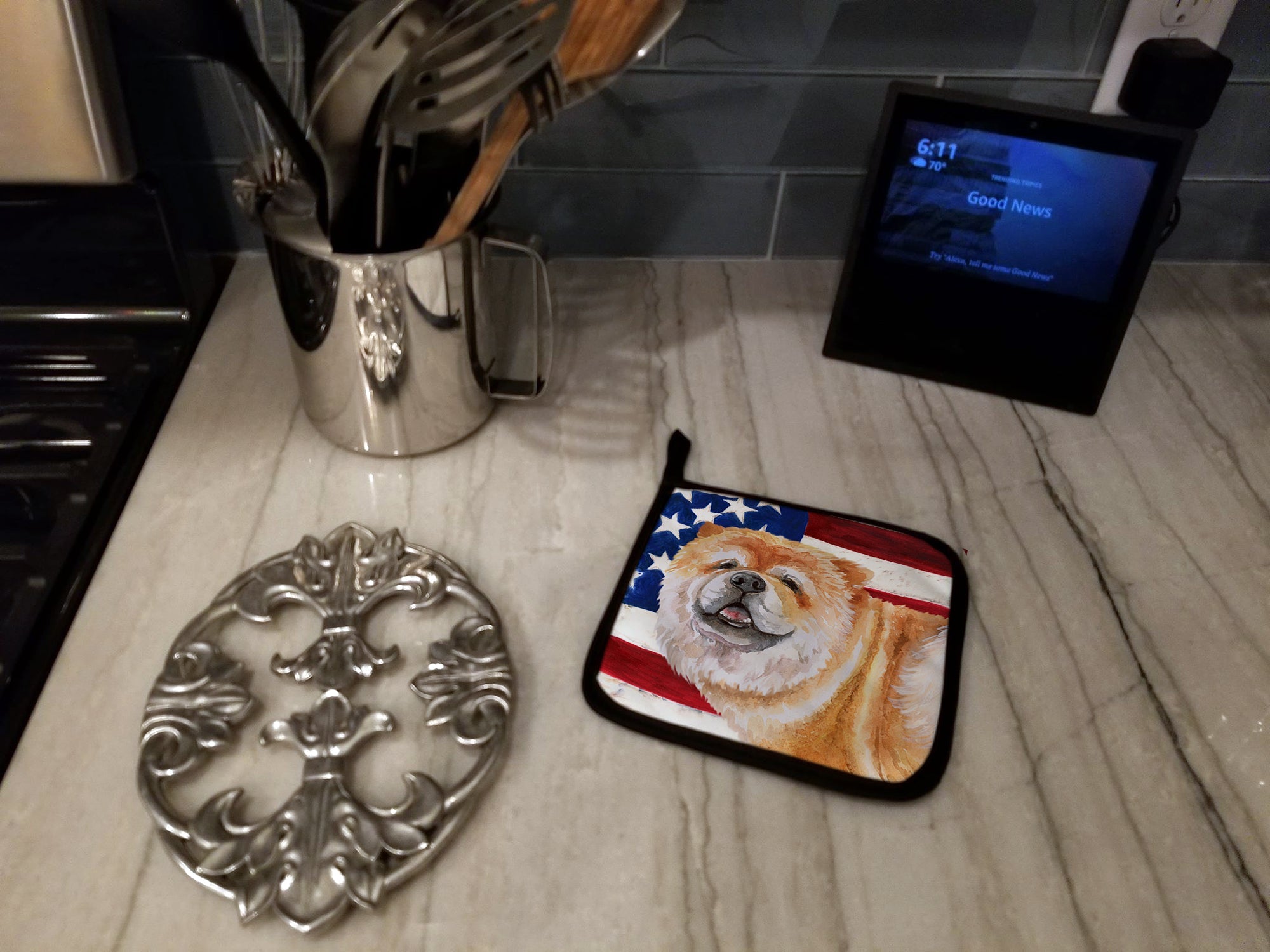 Cane Corso Patriotic Pot Holder Set of 2 Heat Resistant Quilted Hot Pads 7.5 x 7.5 Inch, Insulated Kitchen Trivets for Cooking & Baking