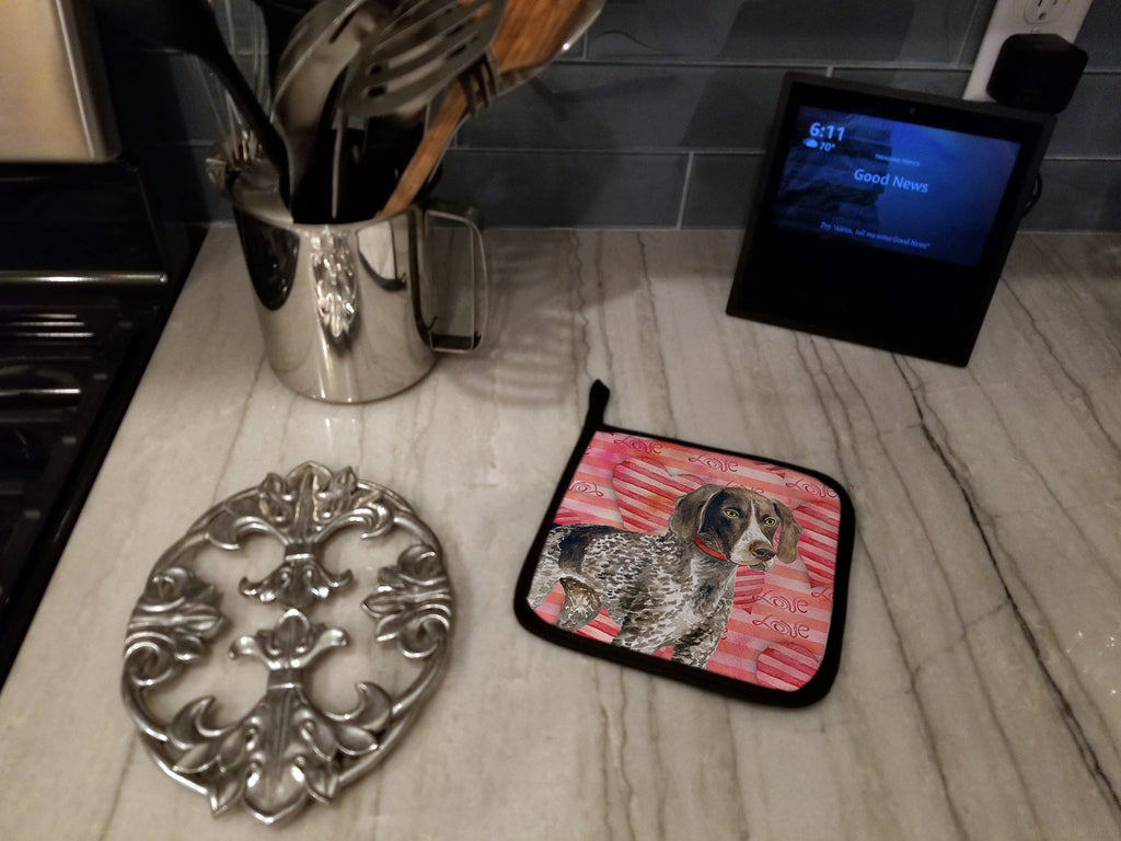 German Shorthaired Pointer Love Pot Holder Set of 2 Heat Resistant Quilted Hot Pads 7.5 x 7.5 Inch, Insulated Kitchen Trivets for Cooking & Baking