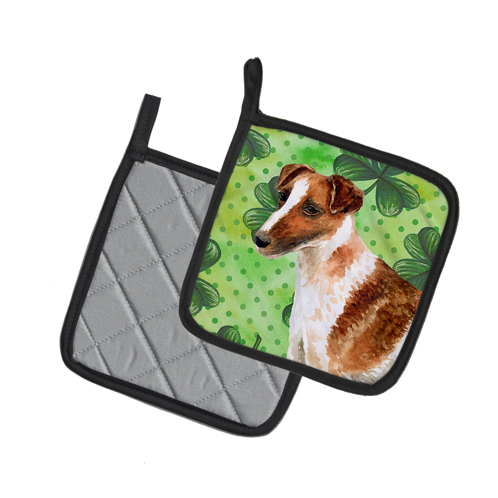 Smooth Fox Terrier St Patrick's Pot Holder Set of 2 Heat Resistant Quilted Hot Pads 7.5 x 7.5 Inch, Insulated Kitchen Trivets for Cooking & Baking