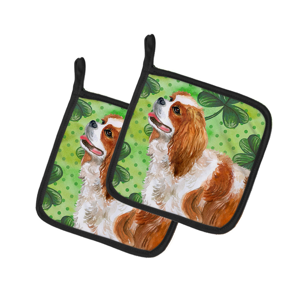 Cavalier Spaniel St Patrick's Pot Holder Set of 2 Heat Resistant Quilted Hot Pads 7.5 x 7.5 Inch, Insulated Kitchen Trivets for Cooking & Baking