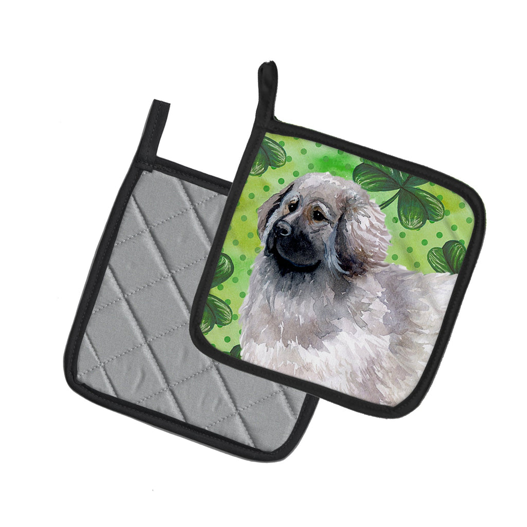 Moscow Watchdog St Patrick's Pot Holder Set of 2 Heat Resistant Quilted Hot Pads 7.5 x 7.5 Inch, Insulated Kitchen Trivets for Cooking & Baking
