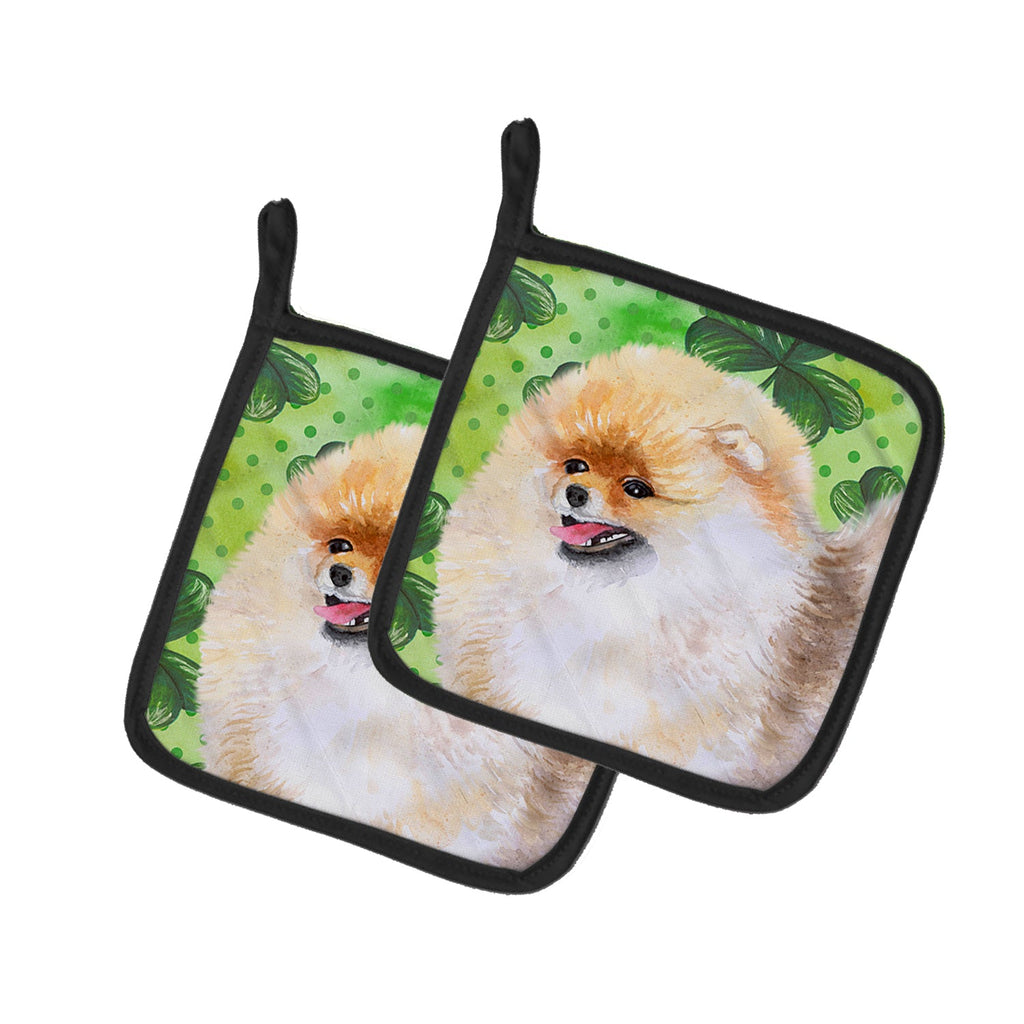 Pomeranian St Patrick's Pot Holder Set of 2 Heat Resistant Quilted Hot Pads 7.5 x 7.5 Inch, Insulated Kitchen Trivets for Cooking & Baking
