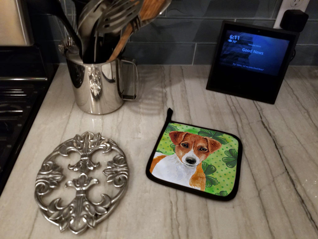 Jack Russell Terrier St Patrick's Pot Holder Set of 2 Heat Resistant Quilted Hot Pads 7.5 x 7.5 Inch, Insulated Kitchen Trivets for Cooking & Baking