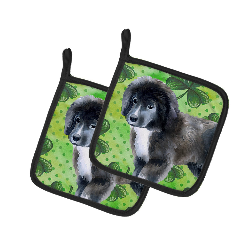 Newfoundland Puppy St Patrick's Pot Holder Set of 2 Heat Resistant Quilted Hot Pads 7.5 x 7.5 Inch, Insulated Kitchen Trivets for Cooking & Baking