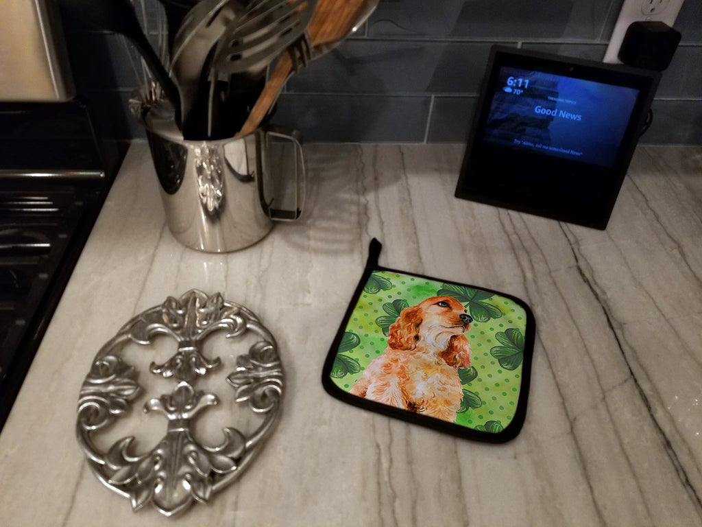 Cocker Spaniel St Patrick's Pot Holder Set of 2 Heat Resistant Quilted Hot Pads 7.5 x 7.5 Inch, Insulated Kitchen Trivets for Cooking & Baking