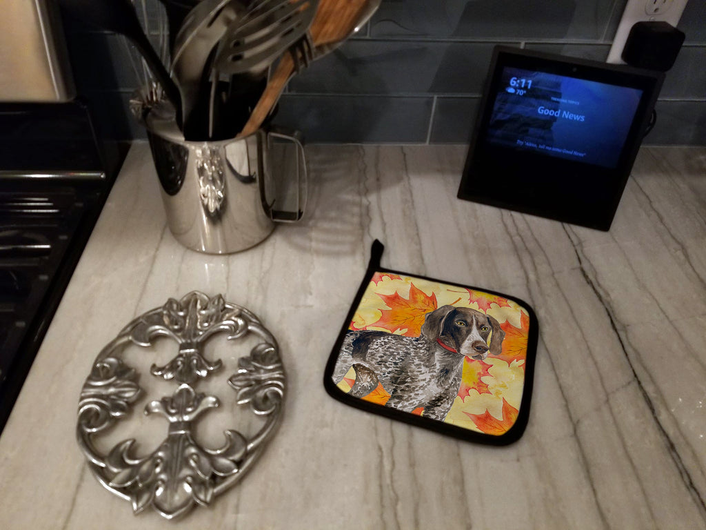 German Shorthaired Pointer Fall Pot Holder Set of 2 Heat Resistant Quilted Hot Pads 7.5 x 7.5 Inch, Insulated Kitchen Trivets for Cooking & Baking