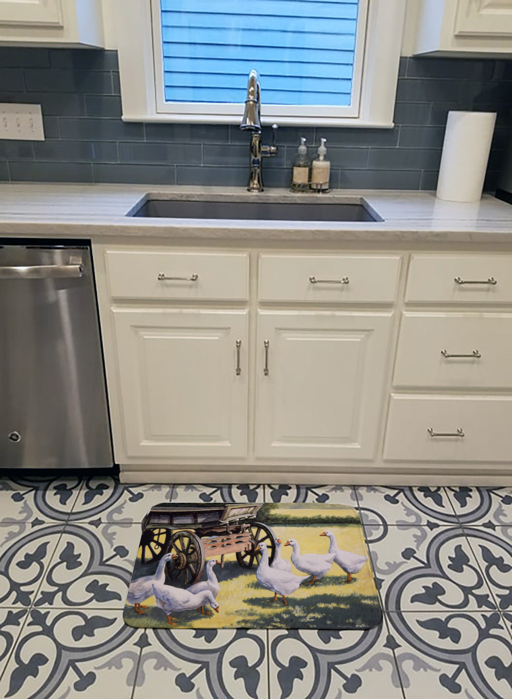 Geese by Daphne Baxter Memory Foam Kitchen Mat Machine Washable Anti-Fatigue Cushion Comfort Bath or Kitchen Rug