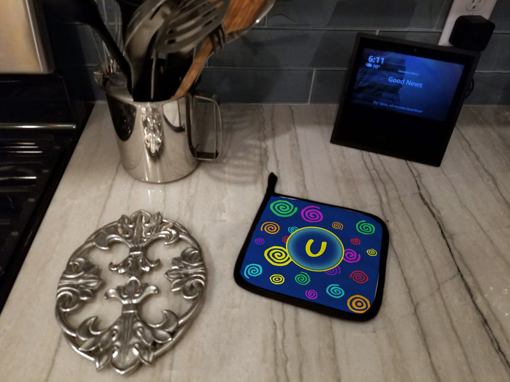 Letter U Initial Monogram - Blue Swirls Pot Holder Set of 2 Heat Resistant Quilted Hot Pads 7.5 x 7.5 Inch, Insulated Kitchen Trivets for Cooking & Baking